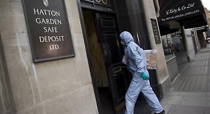 Λονδίνο: «Έγδυσαν» 300 χρηματοκιβώτια σε εταιρεία φύλαξης διαμαντιών