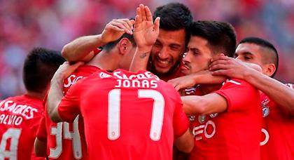 Ποιος θα πετάξει πιο ψηλά...