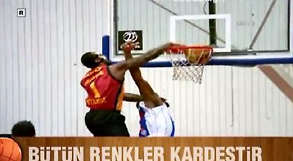 Το απίστευτο κάρφωμα του Κάρτερ (video)