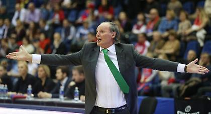 «Δέντρο» ο Ιβάνοβιτς, «δάσος» το ταβάνι