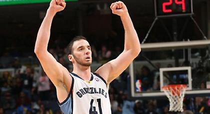 Ο Κουφός, η καλή του και το μήνυμα για τα play offs