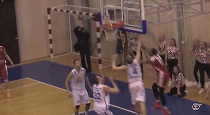 Τριπλή εναλλαγή σκορ σε τρία δευτερόλεπτα (video)