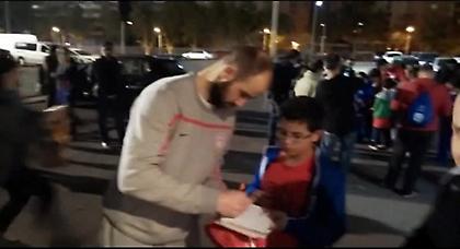 Η… λατρεία των ισπανών για Σπανούλη (Web TV)