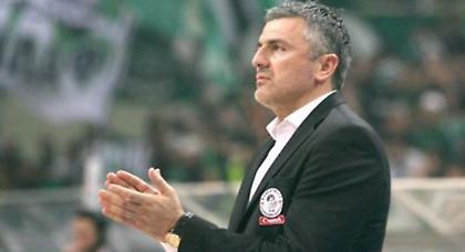 Αποχωρεί με κατηγορίες ο Βετούλας