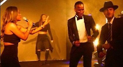 Χορευταράδες Ντρογκμπά και Αζάρ (video)