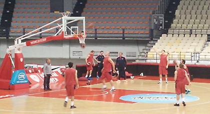 Προπονήθηκε η Μπαρτσελόνα (vid)