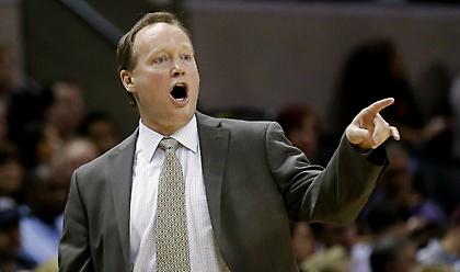 Κόουτς της χρονιάς ο Μπαντενχόλζερ