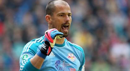 Το «κόλλησε» ο γκολκίπερ! (video)