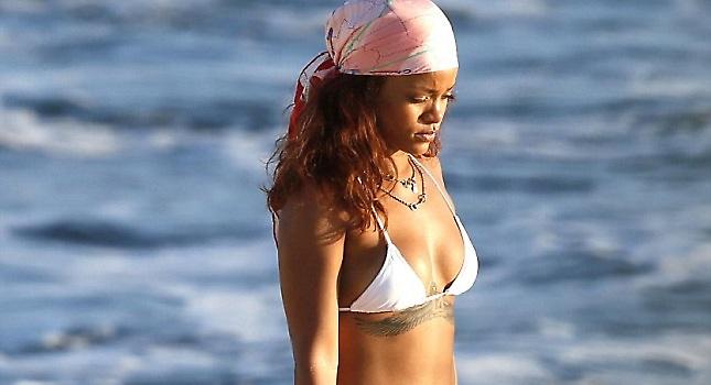 Rihanna… στον ήλιο (pics)