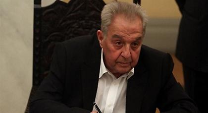 Ο Αλέκος Φλαμπουράρης στο «On line»