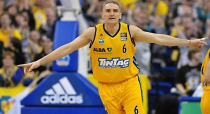 Αποσύρεται ο Σούλτζε