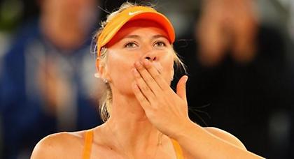 Σαράποβα με τα όλα της (pics)