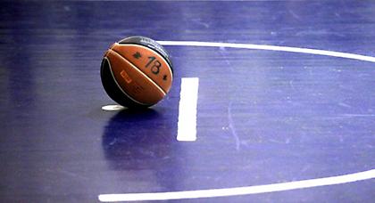 Έγγραφη σύσταση στην ΑΕΚ, πρόστιμο στον Άρη