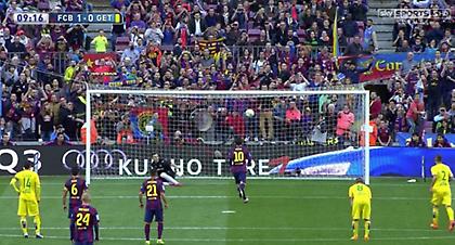 «Υπόκλιση» Πανένκα σε Μέσι