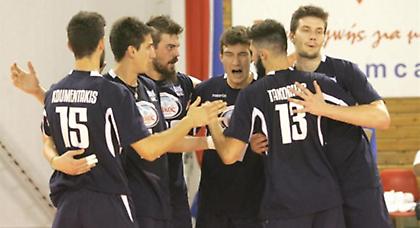 Οι 16 του World League