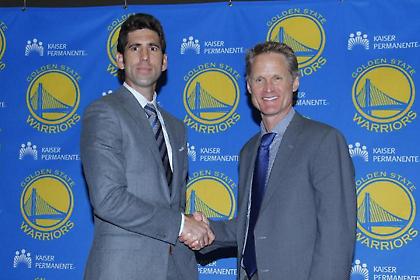 Κορυφαίος GM ο Μάιερς των Γουόριορς