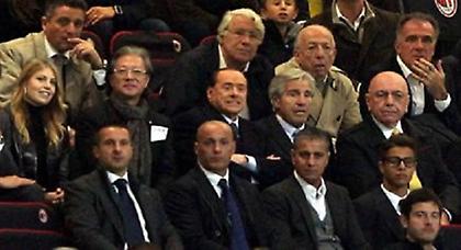 «Πόκερ» με τις μετοχές της Μίλαν