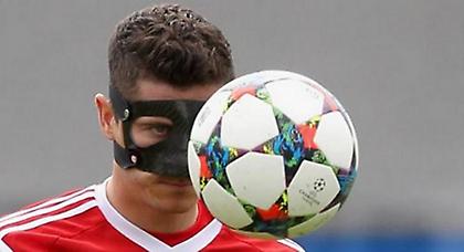 Με Λεβαντόφσκι στο «Καμπ Νου»