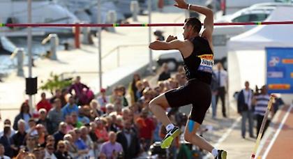 Με Φιλιππίδη, Λίσεκ το 3ο Athens Street Pole Vault