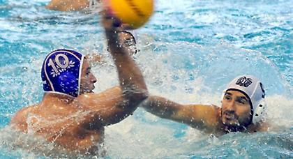 «Ερυθρόλευκη» καταιγίδα