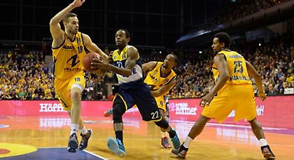 Γλίτωσε το «κάζο» η Άλμπα!