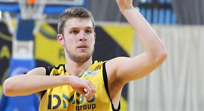 Βεζένκοφ: «Αμφίρροπη σειρά με την ΑΕΚ»