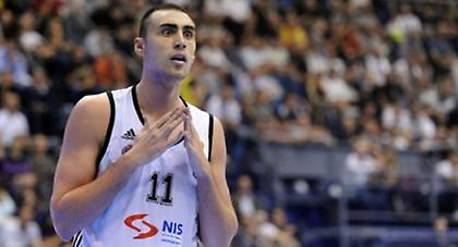 «Παίρνει Μιλουτίνοβ ο Ολυμπιακός»