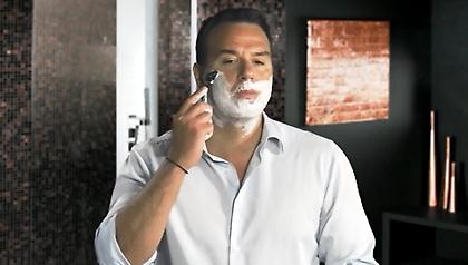 O Σωτήρης Κωσταβάρας ξυρίζεται με την νέα Gillette Fusion Proglide με τεχνολογία FlexBall™!