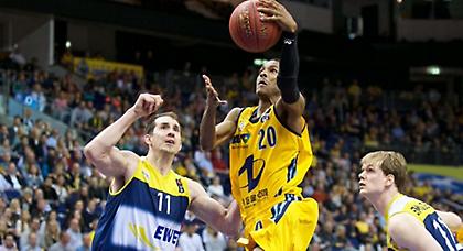 Κοντά στην πρόκριση η Άλμπα