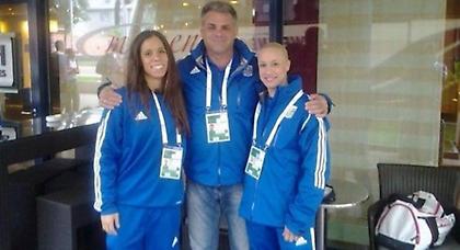 Στη Σανγκάη Νικόλ, Στεφανίδη