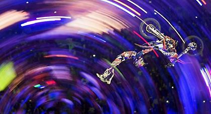 Μετράμε αντίστροφα: Ένας μήνας για το Red Bull x-fighters!