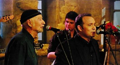 Αφιέρωμα στον Κώστα Μακεδόνα