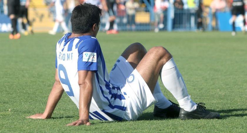 «Ζημιά» με Περόνε