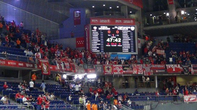 Ο κόσμος του Ολυμπιακού στο Palacio