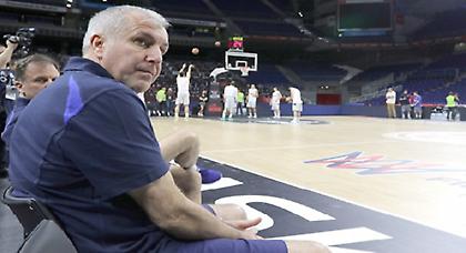 Ομπράντοβιτς: «Θα εξαρτηθεί αν θα μείνω» (Web TV)