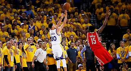 Με τέτοιον Κάρι…