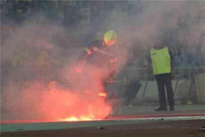 Πετάει… φωτιές ο ΑΠΟΕΛ! (video)