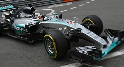 Χάμιλτον επί δύο