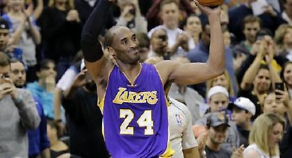 Λέει «αντίο» στα παρκέ ο Κόμπι!