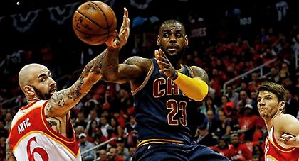 Ο Λεμπρόν… το ζει (video)