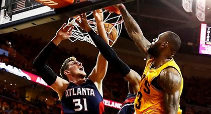 Έπος Λεμπρόν…