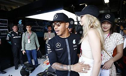 Κάτι τρέχει με Χάμιλτον-Χαντίντ