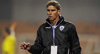 Συνεχίζει με Πάους η «Κυρία»