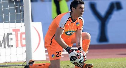 Τέλος ο Χιώτης