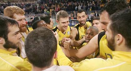 Με δεκάδα στο ΣΕΦ