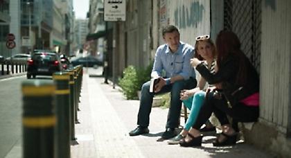 Ο Δημήτρης Μάρκος και η Φωτεινή Πετρογιάννη έρχονται «Στη γειτονιά μας»