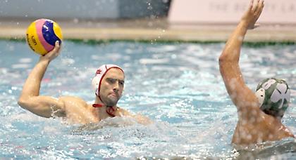 «Ερυθρόλευκο» τσουνάμι!