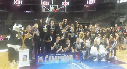 «Χτίζει» αυτοκρατορία