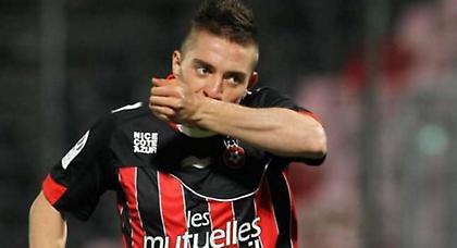 «Χοντραίνει» το παιχνίδι για Μουνιέ