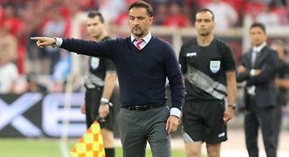 Εννιά λόγοι να μην αλλάξει προπονητή!